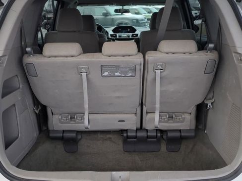 Used 2014 Honda Odyssey LX image 31