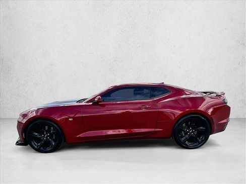 Used 2021 Chevrolet Camaro SS RWD image 6