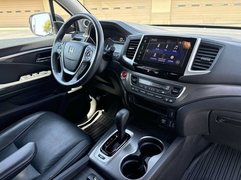 Used 2018 Honda Pilot EX-L image 18