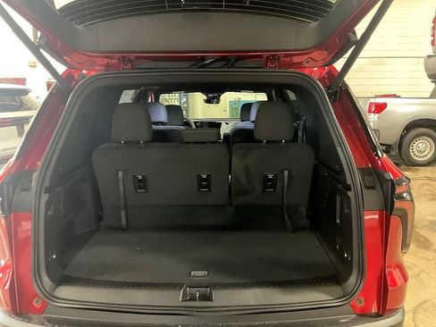 New 2026 Chevrolet Traverse LT w/ Midnight/Sport Edition image 15