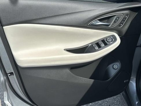Used 2024 Buick Encore GX Avenir FWD image 13