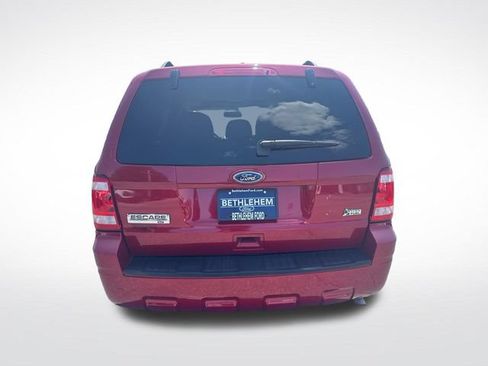 Used 2010 Ford Escape XLT FWD image 4
