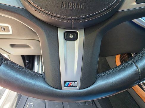 Used 2020 BMW X7 xDrive40i w/ M Sport Package AWD/4WD image 24