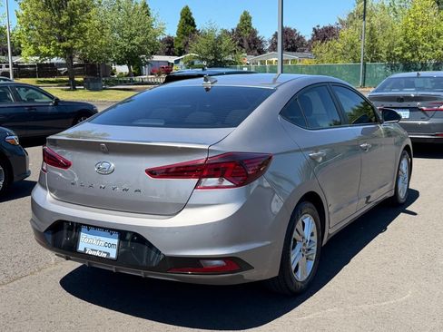 Used 2020 Hyundai Elantra Value Edition FWD image 7