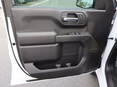Used 2026 Chevrolet Silverado 1500 Custom AWD/4WD image 16