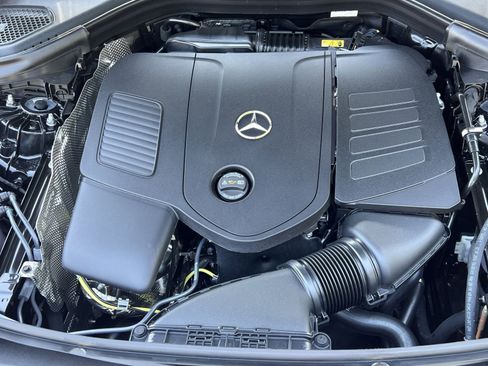 New 2026 Mercedes-Benz GLC 300 4MATIC image 34