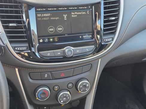 Certified 2019 Chevrolet Trax LT w/ LT Convenience Package AWD/4WD image 25