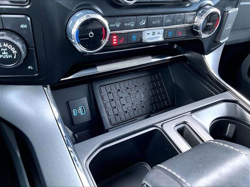 Used 2023 Ford F150 Lariat w/ Max Trailer Tow Package image 27