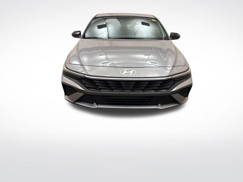 New 2025 Hyundai Elantra Sport image 2