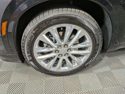 Certified 2024 Cadillac XT6 Premium Luxury w/ LPO, Floor Liner Package image 41