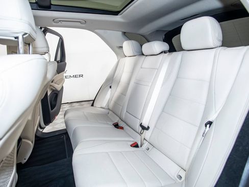 Used 2024 Mercedes-Benz GLE 450 4MATIC image 16
