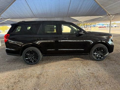 New 2025 Ford Expedition Platinum w/ Stealth Appearance Package image 9