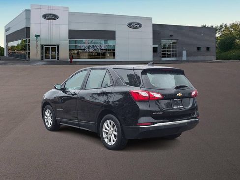 Used 2018 Chevrolet Equinox LS FWD image 7