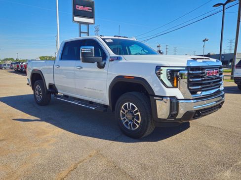 New 2026 GMC Sierra 2500 SLT w/ SLT Convenience Package image 8