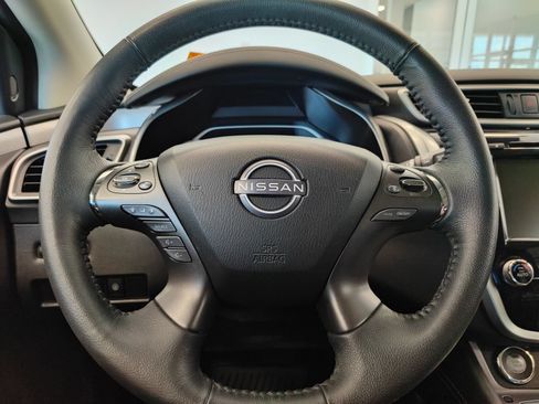 Used 2023 Nissan Murano SV w/ SV Midnight Edition Package AWD/4WD image 15