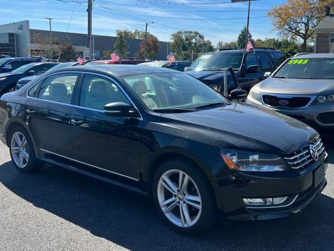 Used 2013 Volkswagen Passat TDI SEL Premium FWD image 9