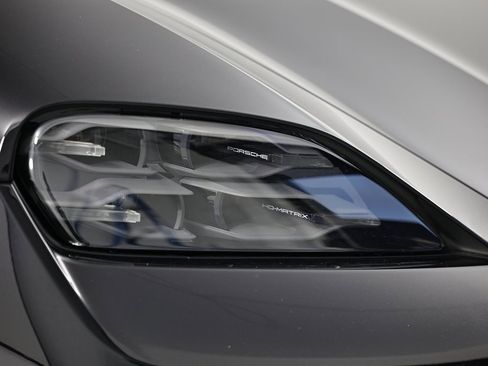 New 2026 Porsche Taycan 4 image 17