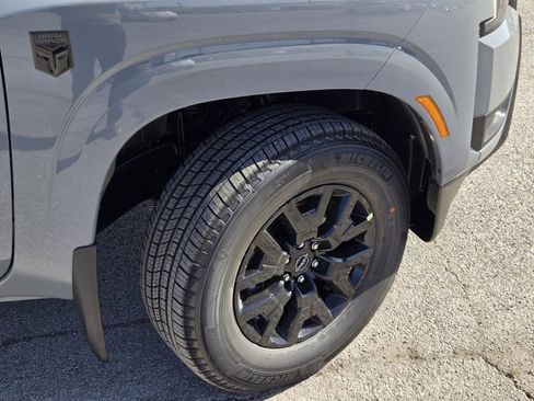 New 2026 Nissan Frontier SV image 6