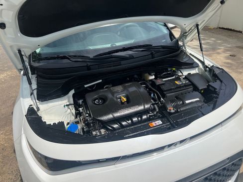 Used 2025 Kia Soul LX w/ LX Technology Package image 27