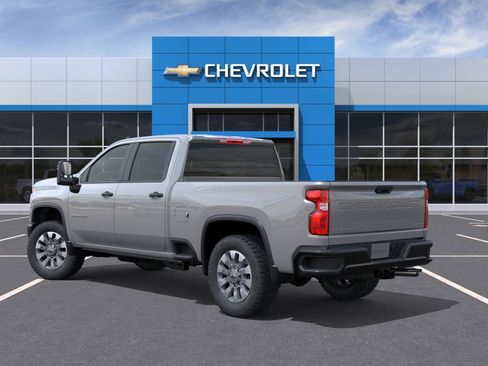 Used 2025 Chevrolet Silverado 2500 Custom w/ Z71 Off-Road Package AWD/4WD image 28