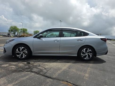 Certified 2025 Subaru Legacy Premium w/ Popular Package #1A AWD/4WD image 5