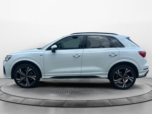 Used 2023 Audi Q3 2.0T Premium Plus w/ Premium Plus Package AWD/4WD image 4
