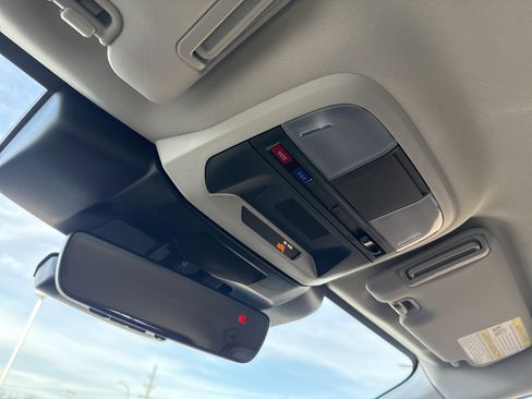 New 2026 Subaru Crosstrek 2.5i Limited image 27