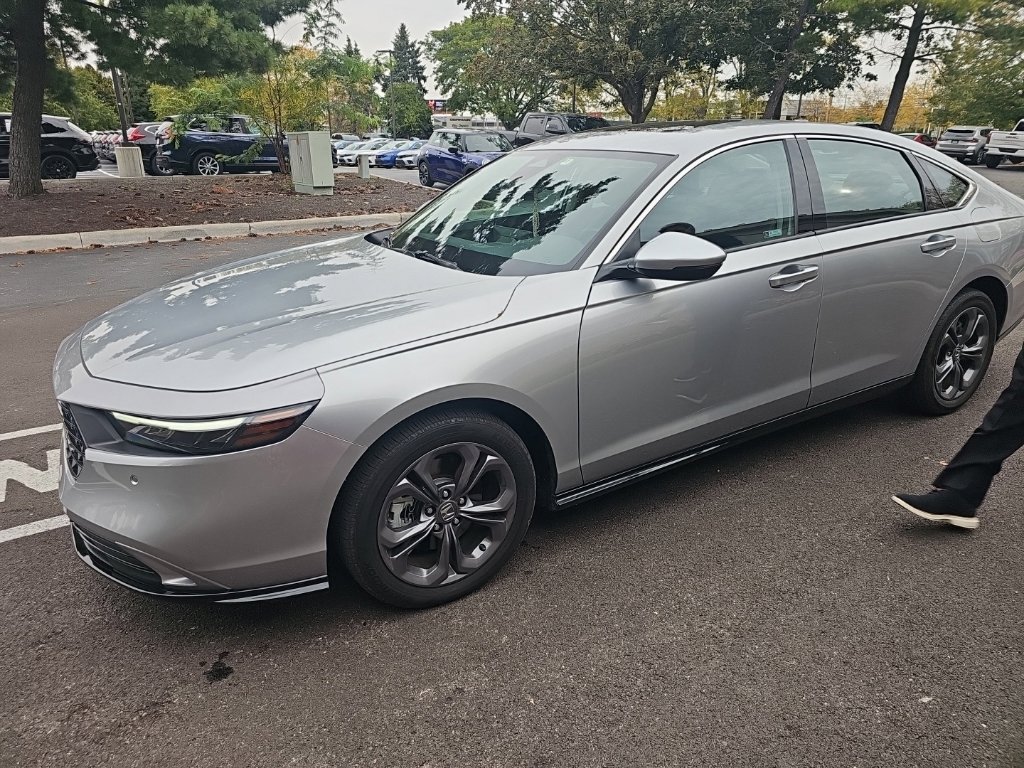 Used 2024 Honda Accord EX-L image 8