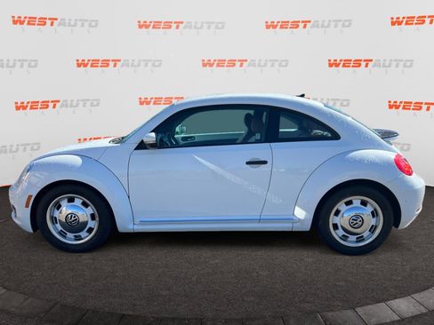Used 2015 Volkswagen Beetle 1.8T Classic image 2