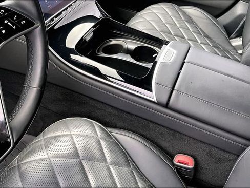 Certified 2023 Mercedes-Benz S 580 4MATIC Sedan image 14