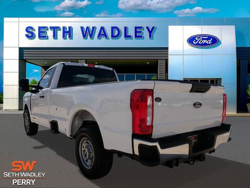 Certified 2025 Ford F250 XL w/ XL Driver Assist Package image 7