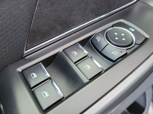 Used 2024 Ford F150 XLT w/ FX4 Off-Road Package image 17