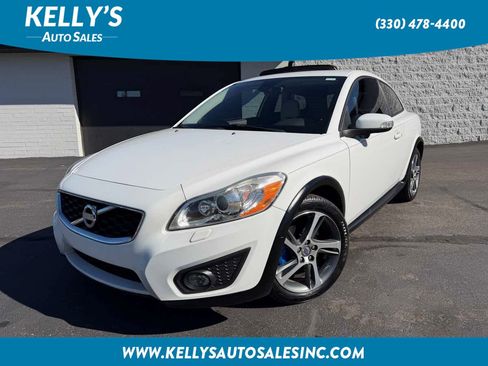Used 2013 Volvo C30 T5 image 1