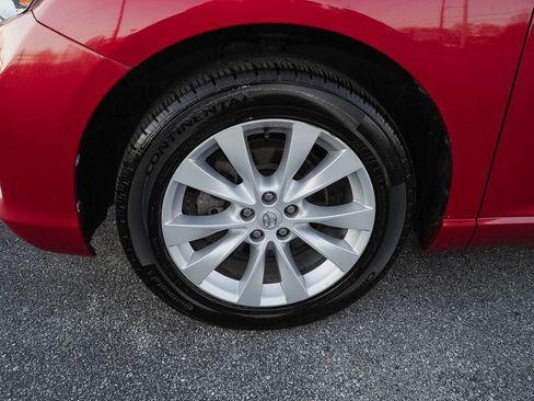 Used 2013 Toyota Venza LE image 35