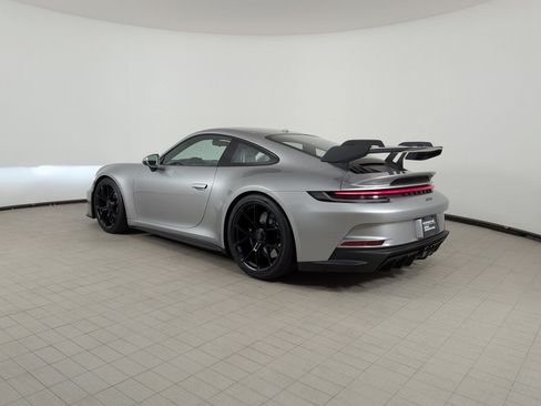 Certified 2023 Porsche 911 GT3 RWD image 3