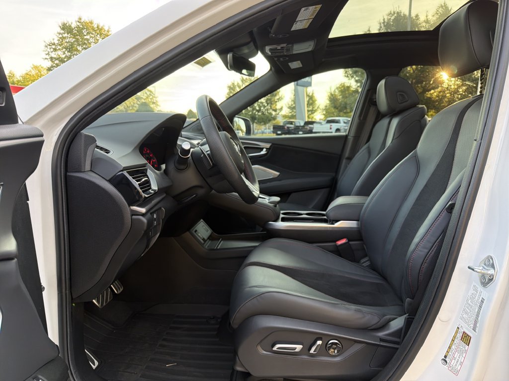 Certified 2026 Acura RDX w/ Advance Package AWD/4WD image 11