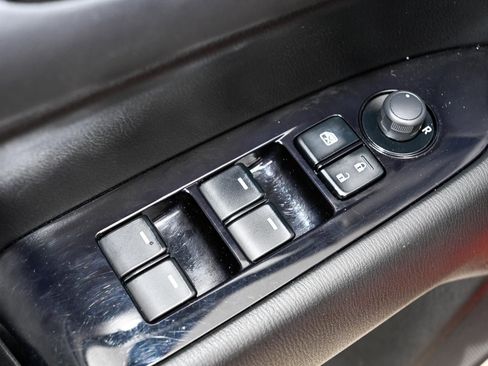 Used 2019 MAZDA CX-5 Touring image 29