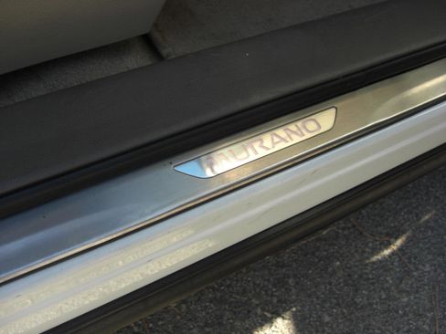 Used 2011 Nissan Murano SL w/ Navigation Pkg FWD image 20