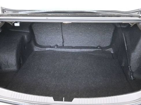 Used 2024 Chevrolet Malibu LT FWD image 20