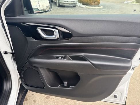 Used 2023 Jeep Compass Trailhawk w/ Trailhawk Convenience Group image 53