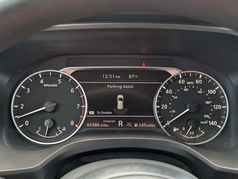 Used 2024 Nissan Rogue S FWD image 26