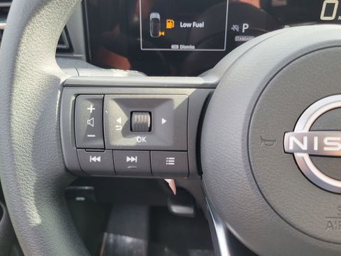 New 2026 Nissan Kicks SV w/ SV Premium Package image 6