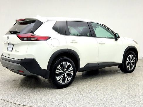 Used 2022 Nissan Rogue SV AWD/4WD image 5