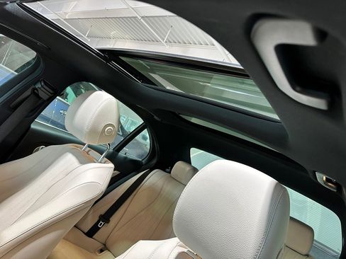 Used 2022 Mercedes-Benz E 350 E 350 4MATIC AMG Line image 12