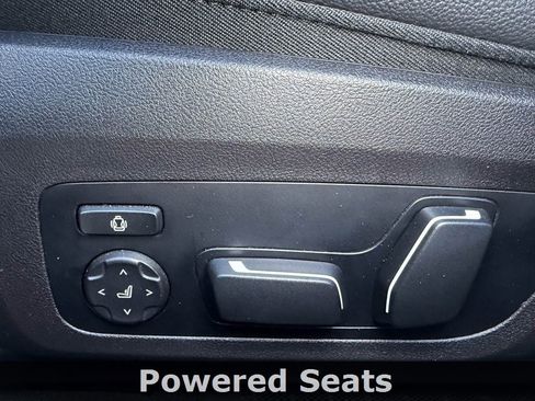 Used 2024 BMW M340i xDrive image 12