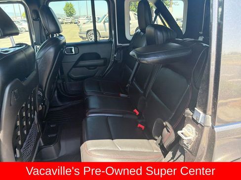 Used 2019 Jeep Wrangler Unlimited Rubicon AWD/4WD image 26