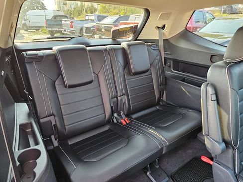 Used 2022 Volkswagen Atlas SEL Premium AWD/4WD image 13