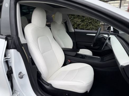 Used 2022 Tesla Model 3 Long Range image 34