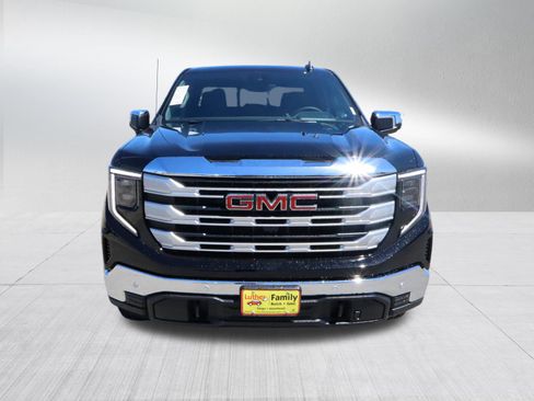 New 2026 GMC Sierra 1500 SLE AWD/4WD image 2