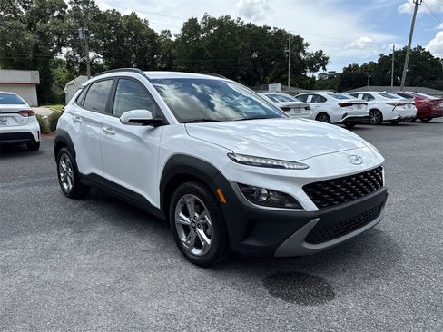 Used 2023 Hyundai Kona SEL image 7